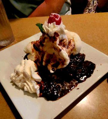 Brownie Sundae