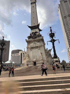 Soldiers and Sailors Monument