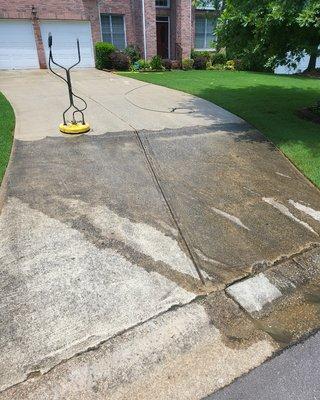 Driveway cleaning