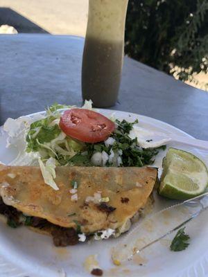 Birria quesataco