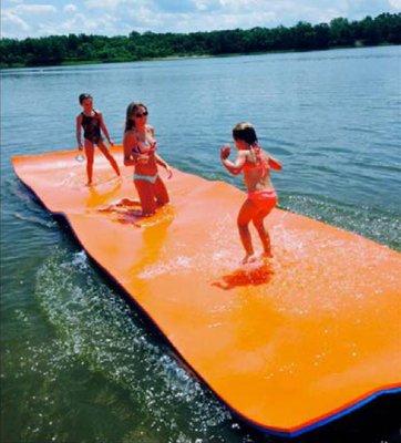 Paradise Pad Watermat fun!