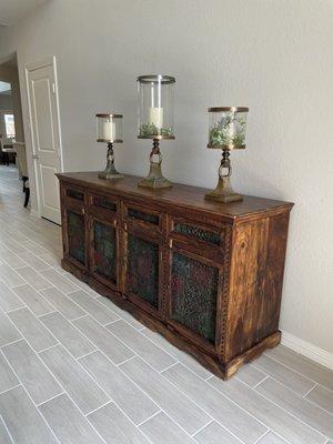 Buffet entryway