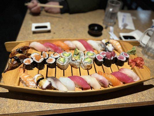 Sushi boat