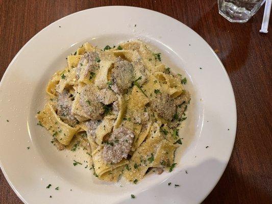 Papardelle Salsiccia e funghi