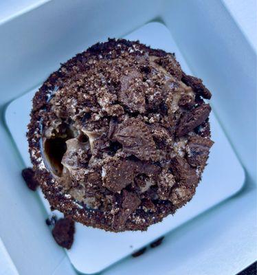 Cookies and Cream served in JARS and packaged in a sturdy go box