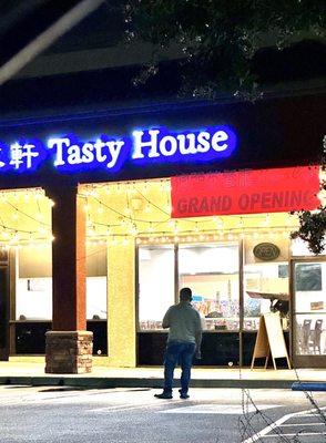 Grand Opening and takes over Tasty House location