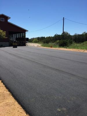 We laid a asphalt driveway for a customer in Burnet, Texas.