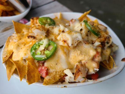 Seafood nachos