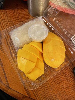 Mango sticky rice