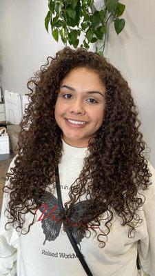 Some gorgeous color for these gorgeous curls