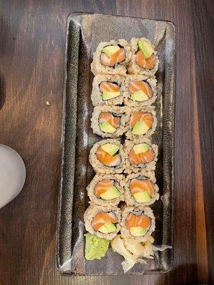 Salmon Avocado Maki