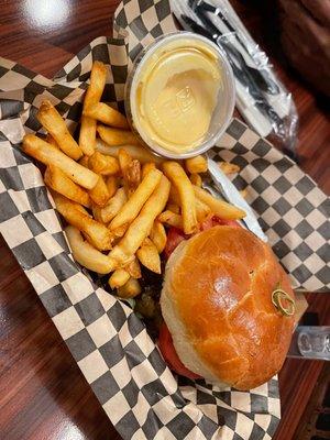 Cheeseburger with fries & honey mustard