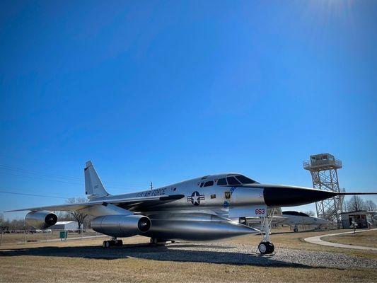 The 'Hustler' B-58, Mach 2 bomber