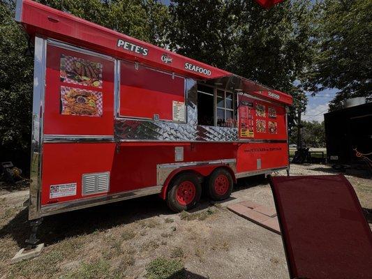 Outside Pete's Cajun!