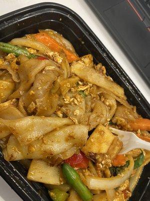 Pad Kee Mao (Spicy Noodle)