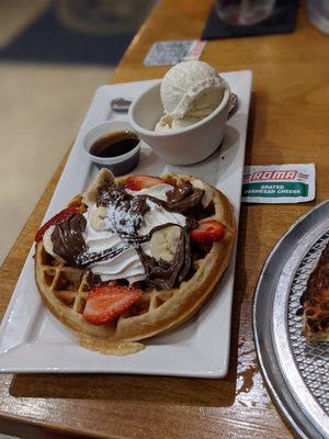 Brunchy Sweet Waffle and ice cream