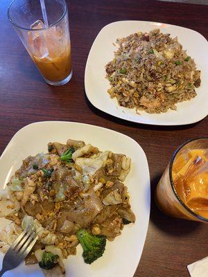 Pad See Ew, Fried Rice and Thai Tea