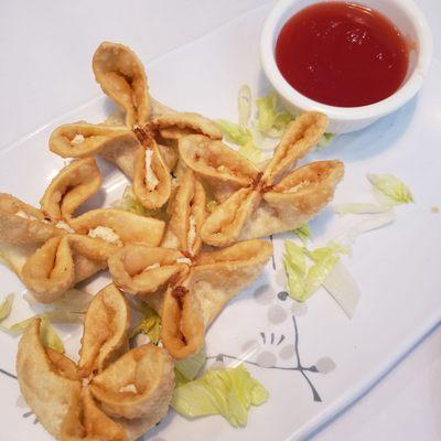 Crab Cheese Wontons with Sweet N' Sour Sauce