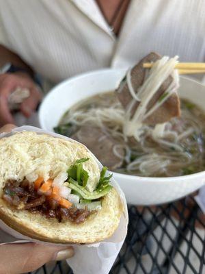 Banh mi, pho