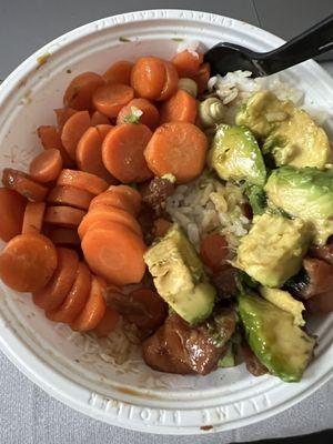 A bowl full of carrots