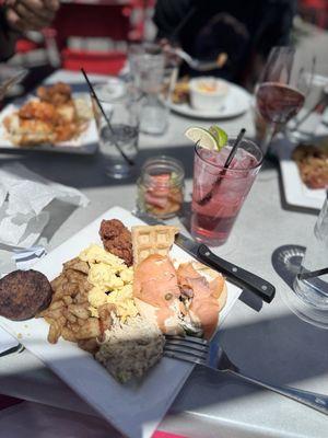 Buffet Plate and mocktail