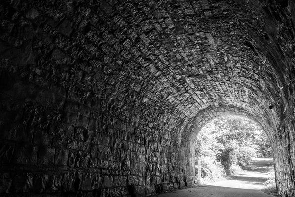 B/w of tunnel