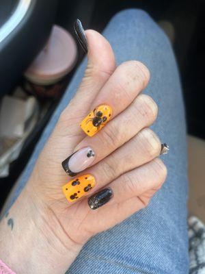 Disney nails by artist: T