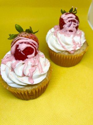 Strawberry & Cream cupcake.