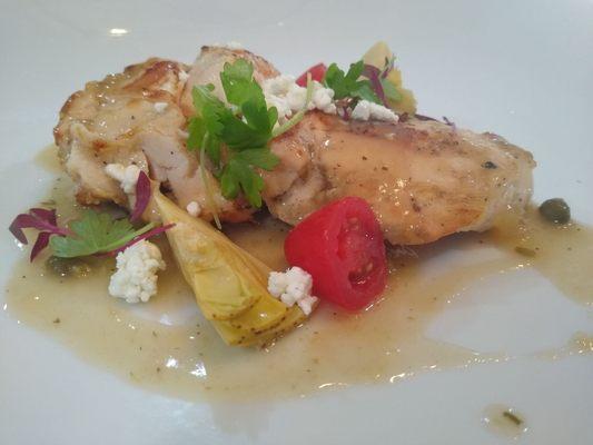 Chicken with tomato, artichoke, and goat cheese