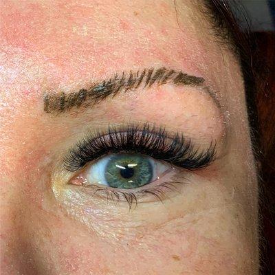 Hybrid eyelash extensions