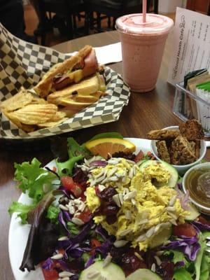 Strawberry banana smoothie, ham, cheddar and apple panini and curried chicken salad!