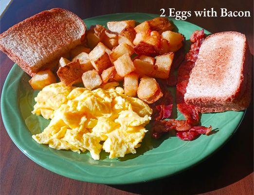 2 eggs with choice of bacon or sausage and side of toast