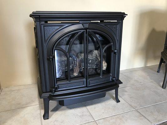 Jotul Lillyhammer GF200 Freestanding Gas Stove