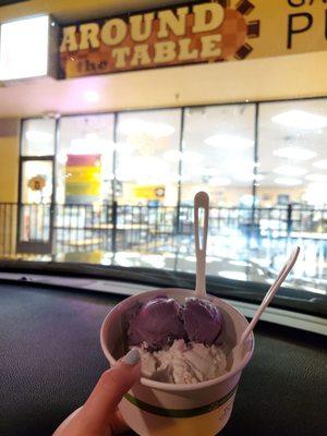 Ube and vegan vanilla icecream