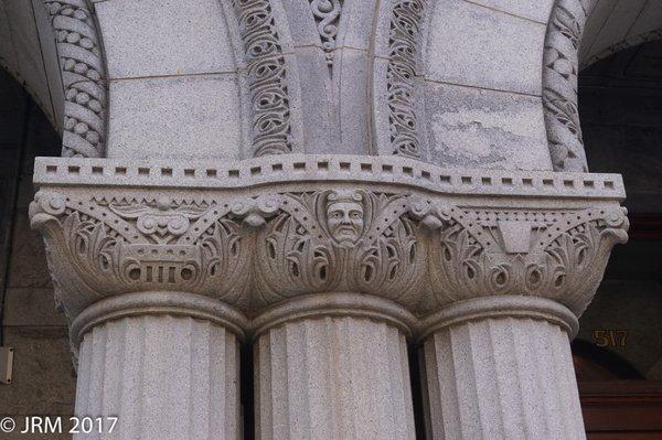 Typical grotesque, US Federal Courthouse