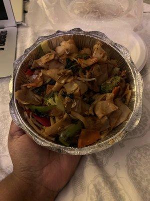 Drunken noodles with shrimp