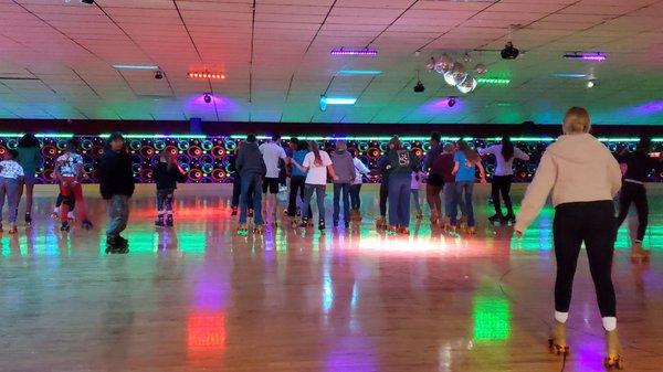 Skaters dancing to cool tunes!