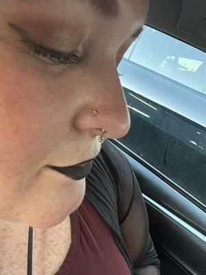 Kayla pierced my nose with this amazing white gold tri bead piece