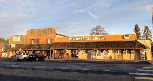 Smith & Son Grocery.