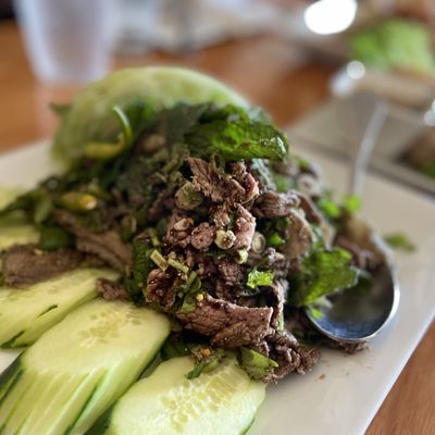 Larb Laarb Seen Salad (Beef Salad)