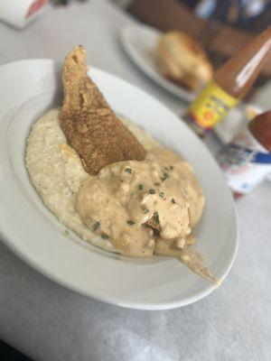 Catfish & grits