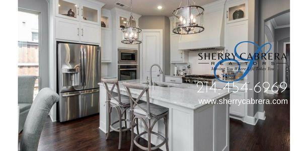 Beautiful kitchen in Phillips Creek Ranch!