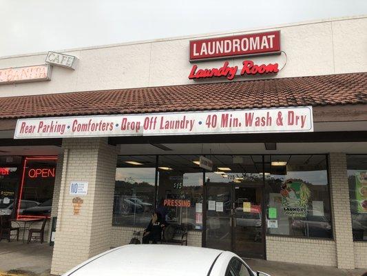 Laundry Room of Brandon