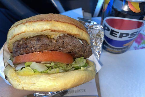 Fantastic 1/3 lb Burger togo !!!