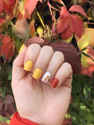 Best Nails - Yellow trendy design