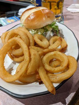 Lots of onions rings but no seasoning, a whole head of lettuce on the burger - underwhelming