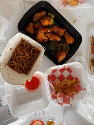 General Chicken, 5 Piece Crab Rangoon, Side Lo Mein, and 1 Piece Spring Roll