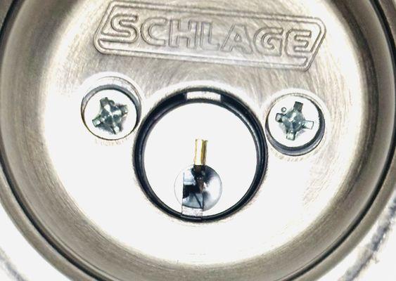 SWAHA LOCKSMITH USES SPYWARE SPY-CAM Screws, MICROPHONES in keyholes & COUNTERFEIT Schlage $125 per llock 10/17/24