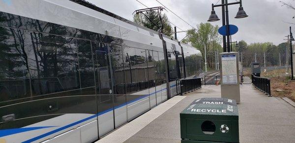 Northbound train heading towards UNCC-Main Campus