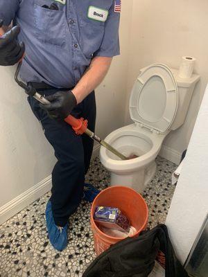 We all hate clogged toilets.  It's even worse if you are the one who clogged it.  Let Parzival Plumbing Unclog your toilet today.